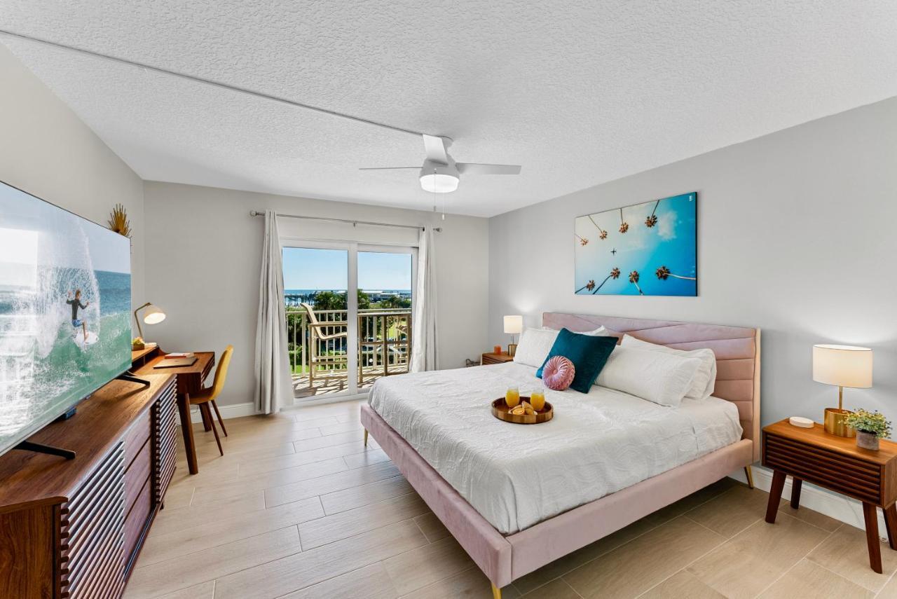 Cocoa Beach Towers Extérieur photo