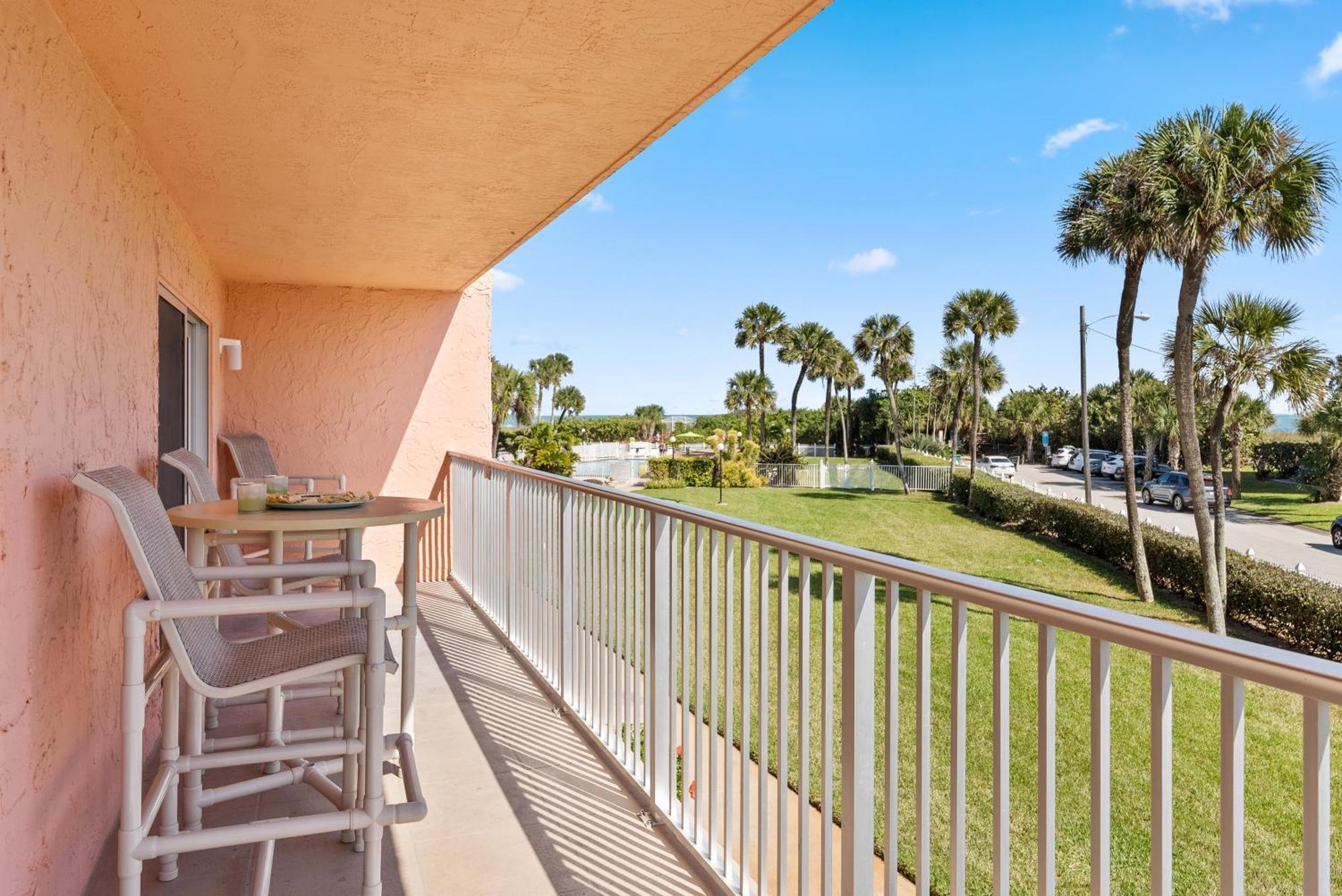 Cocoa Beach Towers Chambre photo