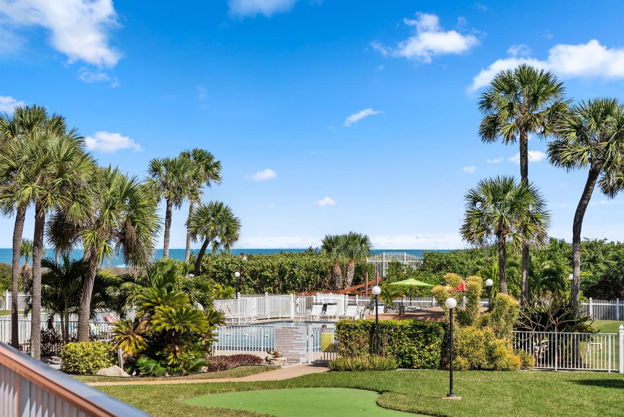 Cocoa Beach Towers Chambre photo