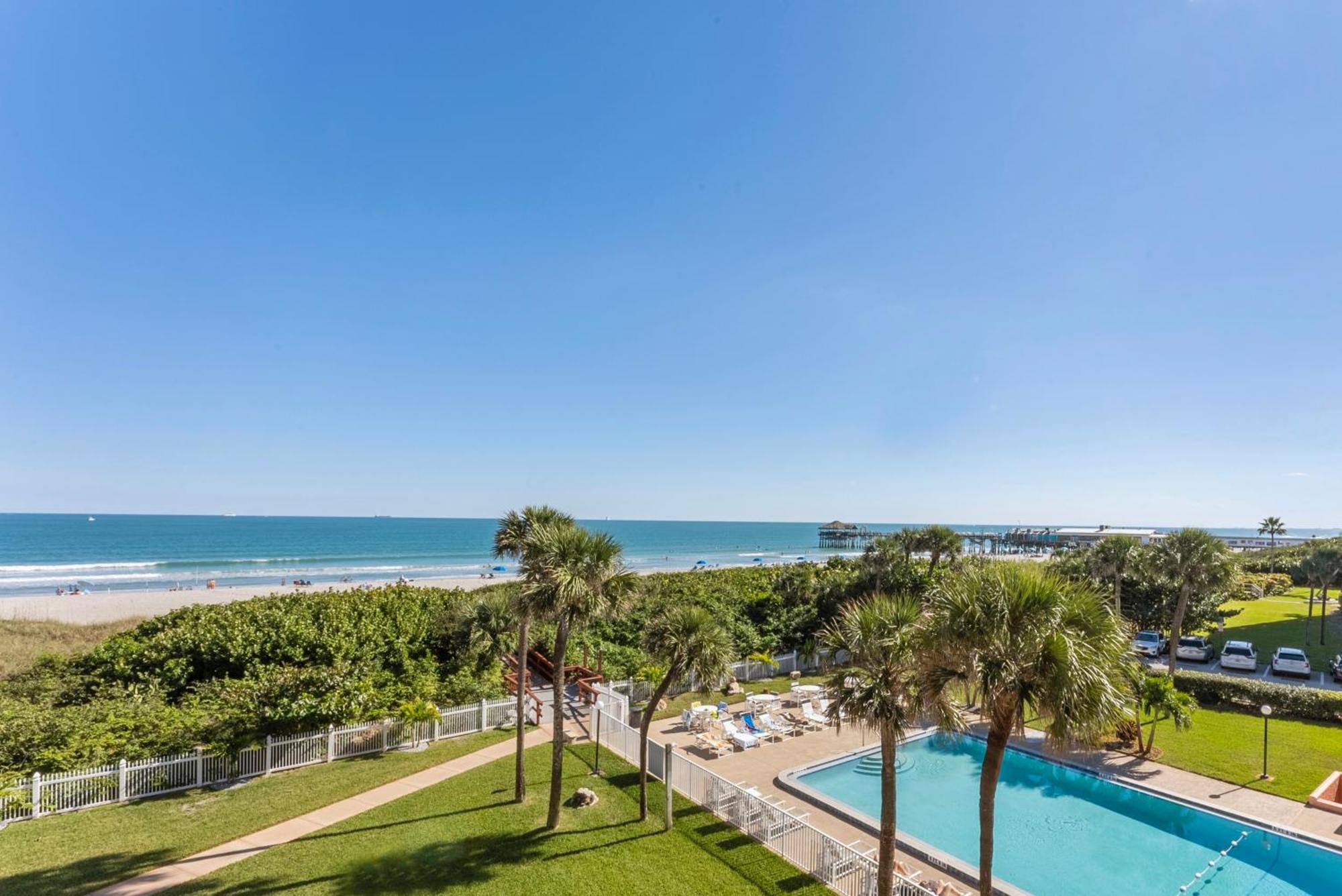 Cocoa Beach Towers Chambre photo