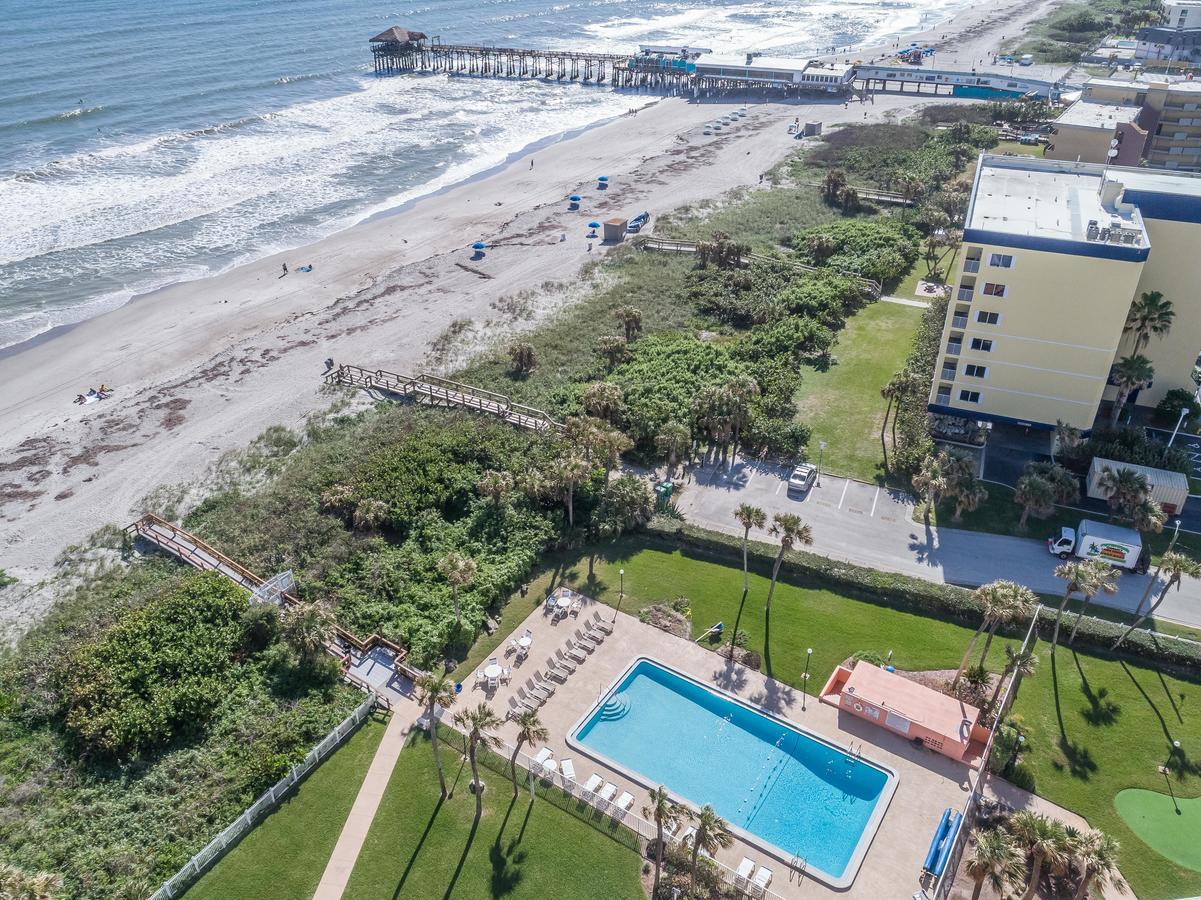 Cocoa Beach Towers Extérieur photo
