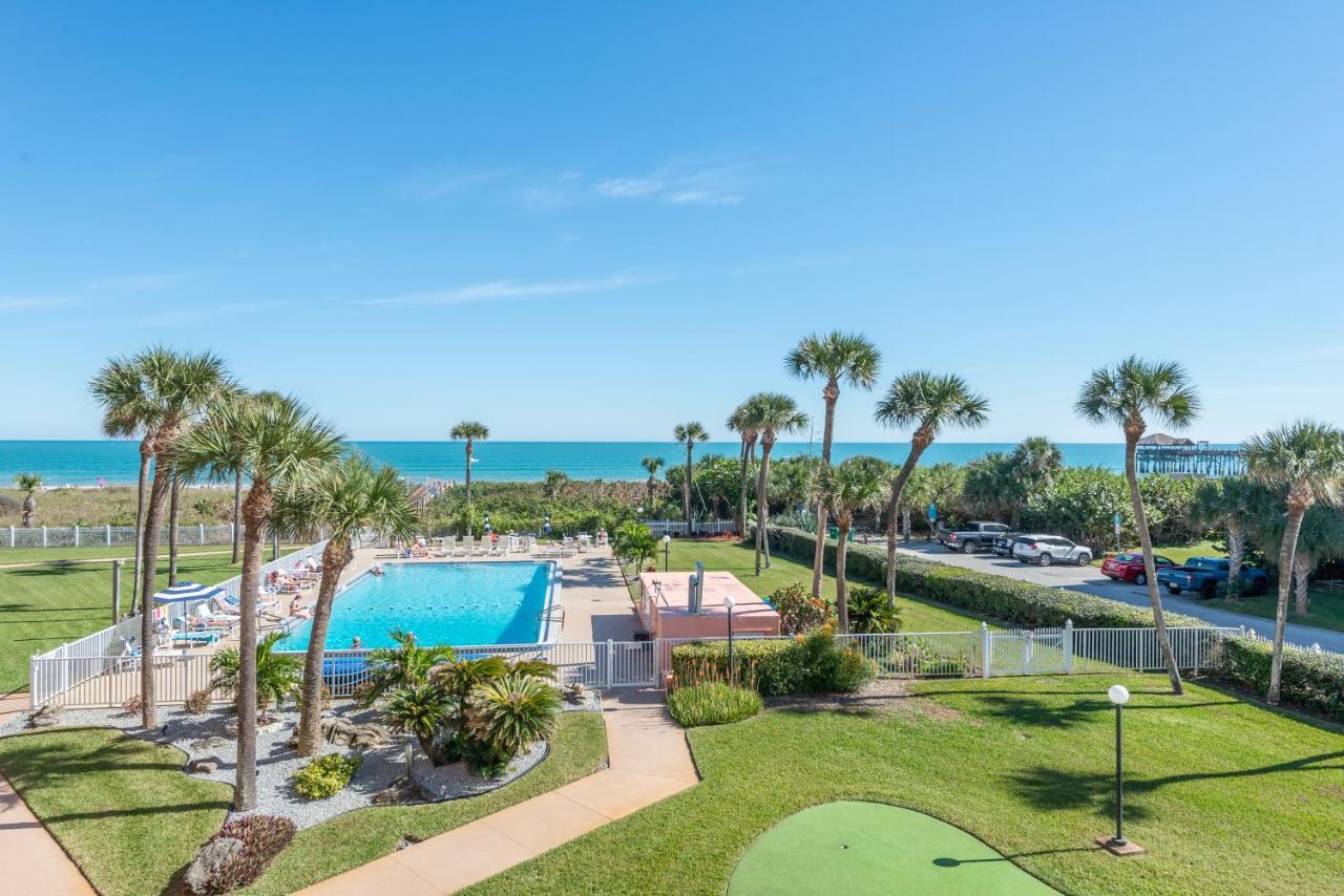 Cocoa Beach Towers Extérieur photo